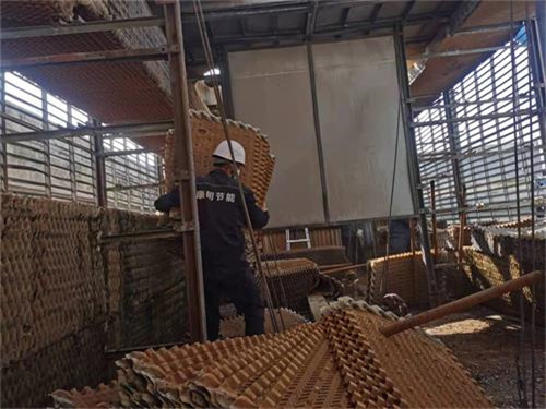 減少冷卻塔填料堵塞的措施(如何增加冷卻塔的冷卻效