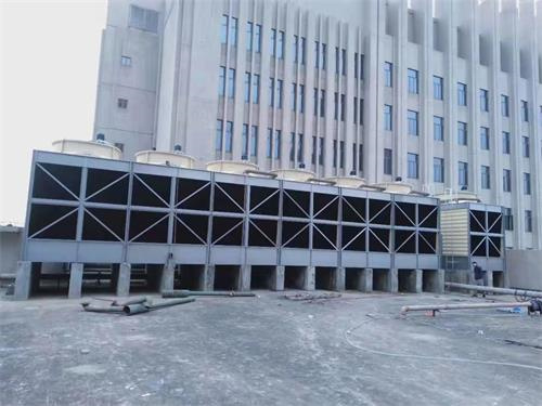 如何減小玻璃鋼冷卻塔的振動聲?(玻璃鋼冷卻塔風機振動)