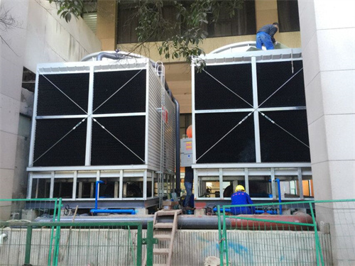 玻璃鋼冷卻塔是怎么進行保暖的？